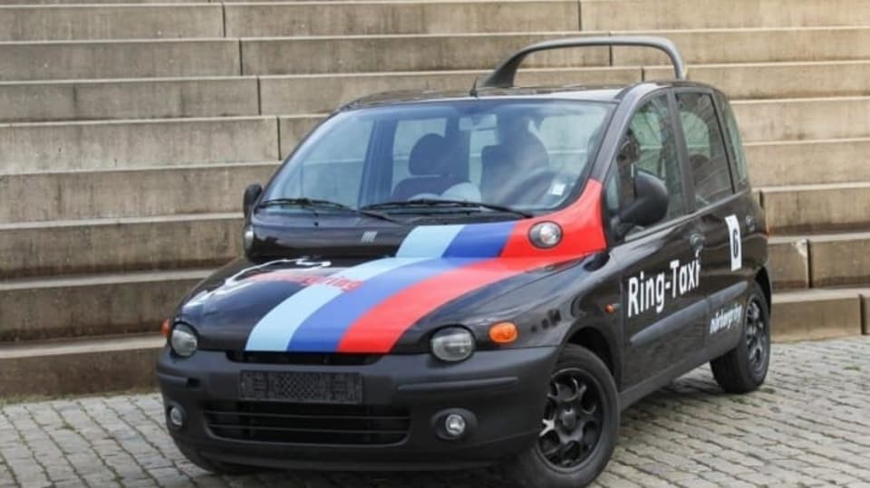 Z nejošklivějšího auta udělali nadšenci speciál pro Nürburgring